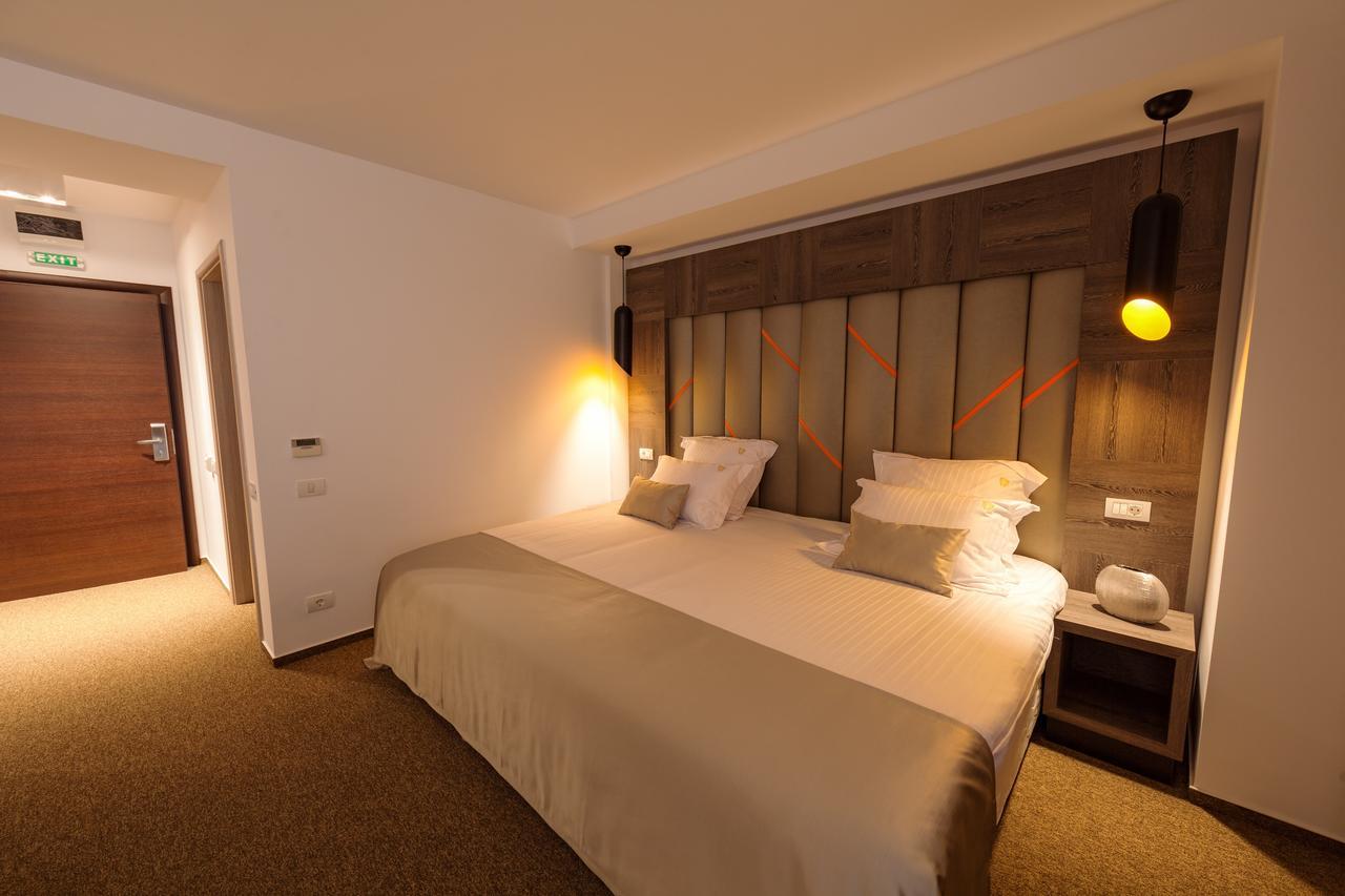 Hotel Premium Wellness Institute à Bucarest Extérieur photo